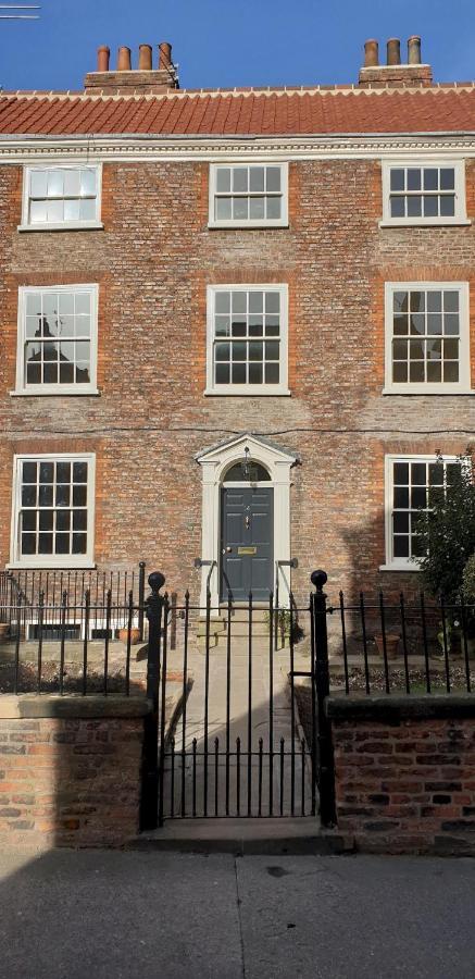 14 St Saviours Place, York Exterior foto